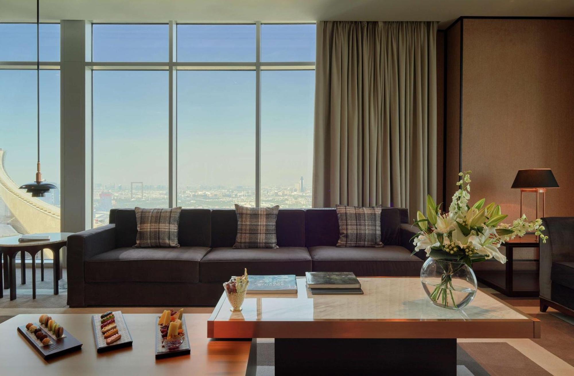 King Corner Suite Panoramic View